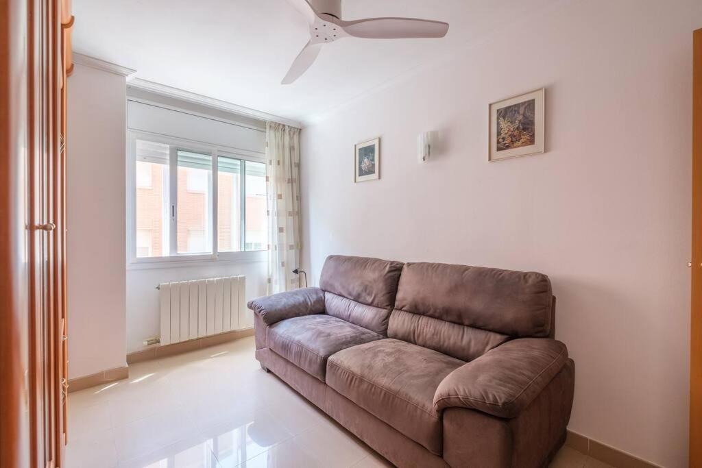 Appartamento En Complejo Residencial, Con Piscina. Salou